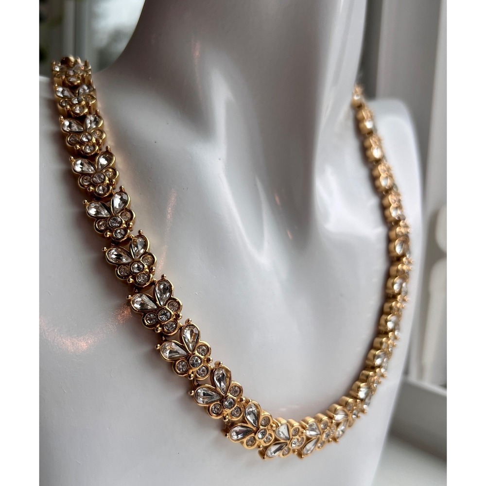 Vintage Avon Tone Crystal Floral Cluster Collar Necklace - Picture 4 of 12